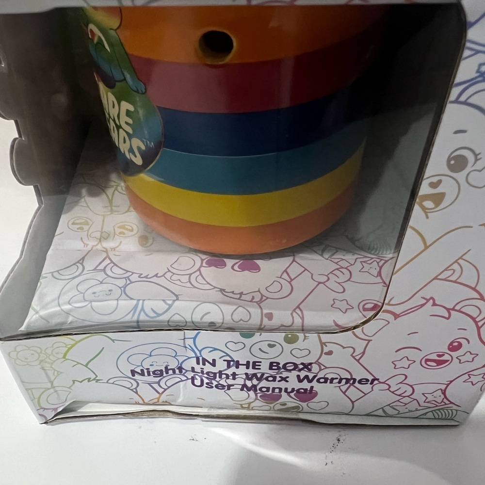 Care Bears Rainbow Aroma Diffuser and Wax Warmer Set - Picture 9 of 10